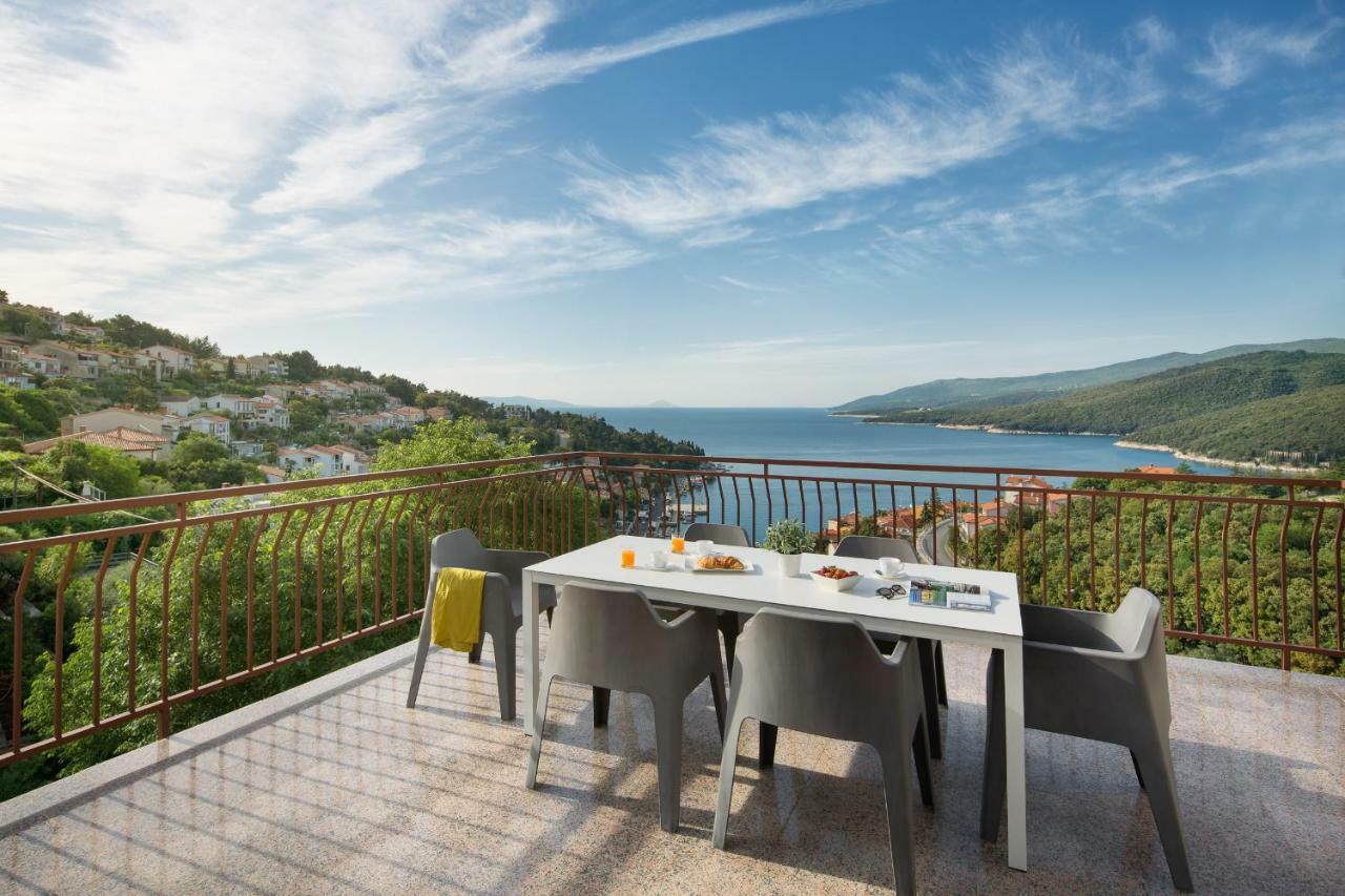 Apartments Zulijani House Helis B1 & B6 Rabac Exterior foto